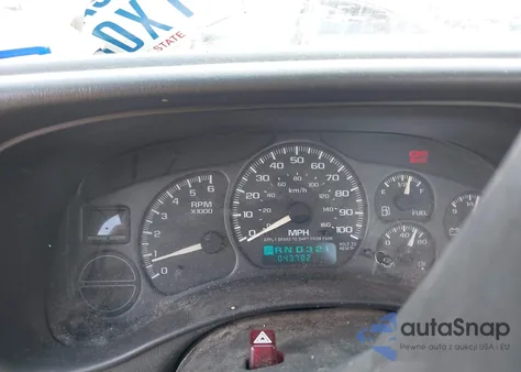 2002 Chevrolet Silverado C1500 z USA, uszkodzony, nr VIN 1GCEC14W22Z212172